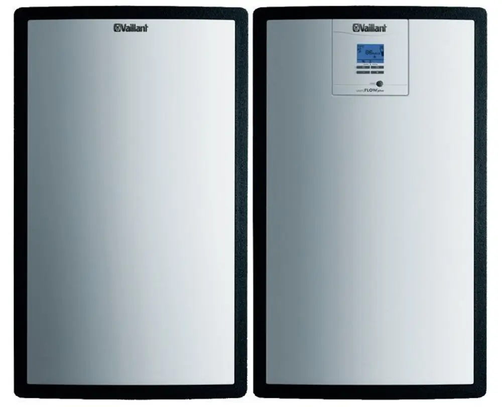 Vaillant Solarladestation mit zwei vertikalen, glatten Oberflächen und einem Display auf der rechten Seite, das Informationen zur Energieeinspeisung anzeigt.